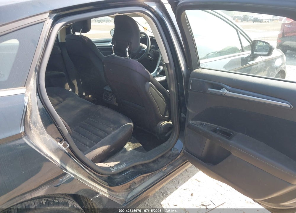 2014 FORD FUSION VIN: 3FA6P0HD9ER290183