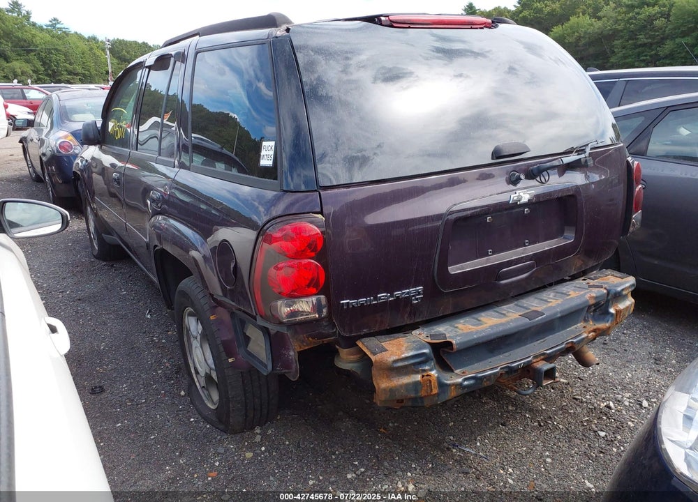 2008 CHEVROLET TRAILBLAZER LT VIN: 1GNDT13S682151007