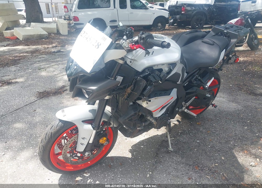 2019 YAMAHA MTN1000 VIN: JYARN48E2KA002857