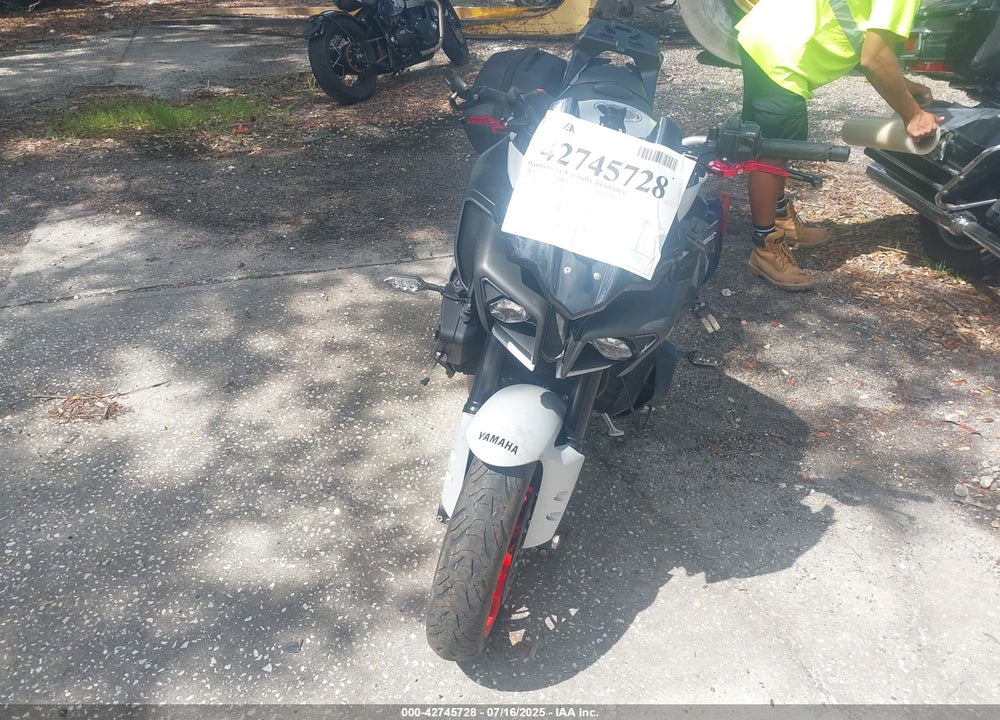 2019 YAMAHA MTN1000 VIN: JYARN48E2KA002857