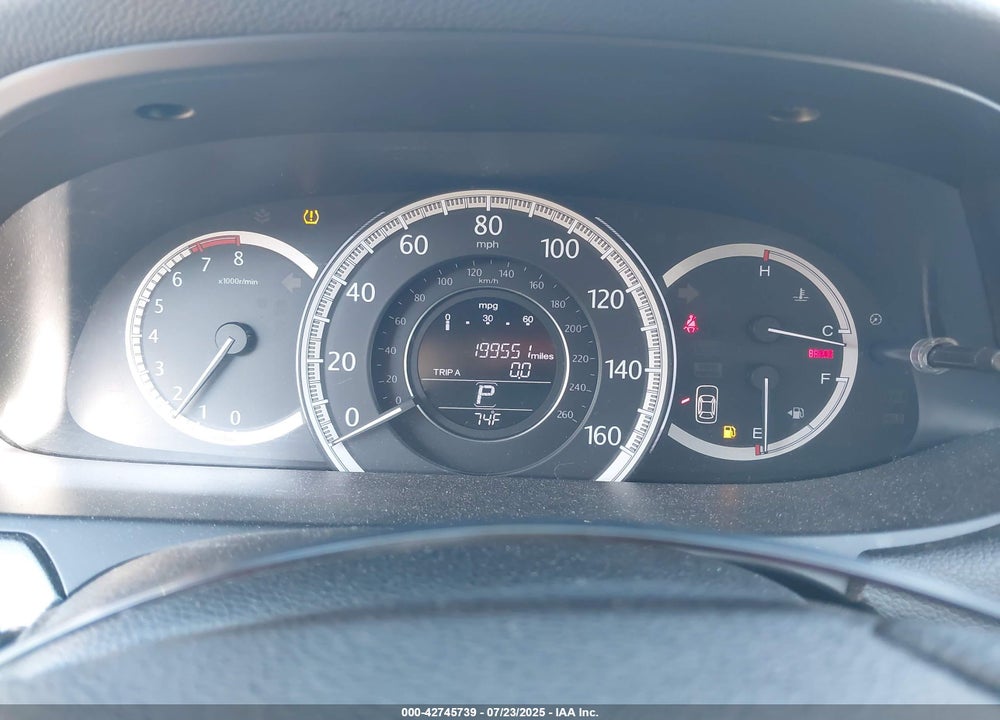 2013 HONDA ACCORD LX VIN: 1HGCR2F35DA272853
