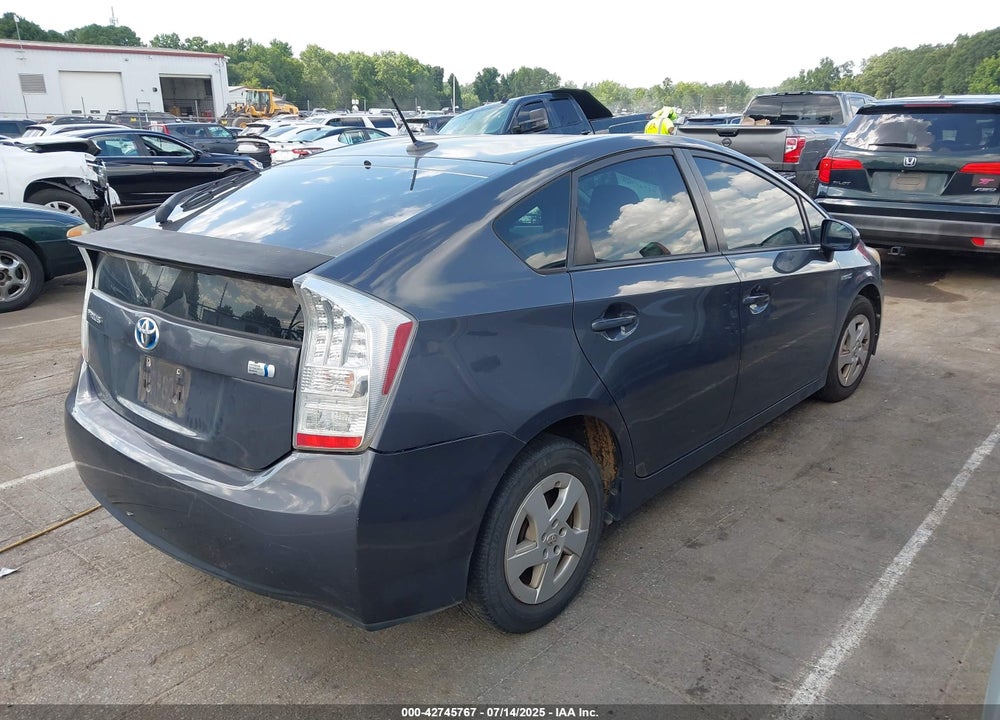 2011 TOYOTA PRIUS VIN: JTDKN3DUXB0275922