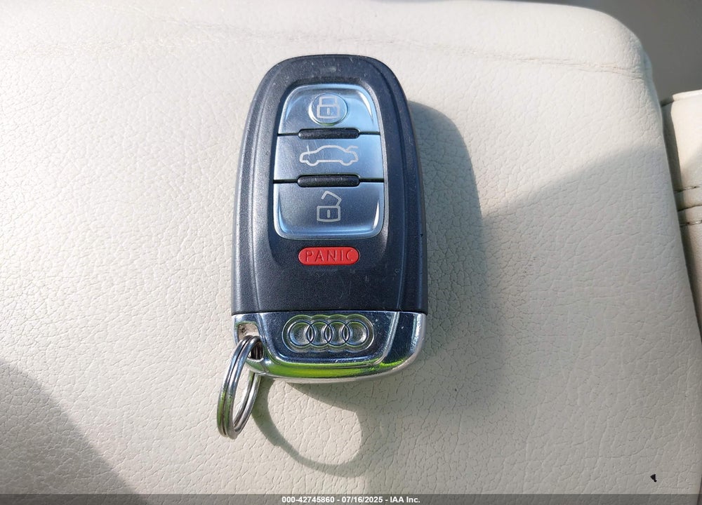 2011 AUDI A4 VIN: WAUWFAFL8BA122423