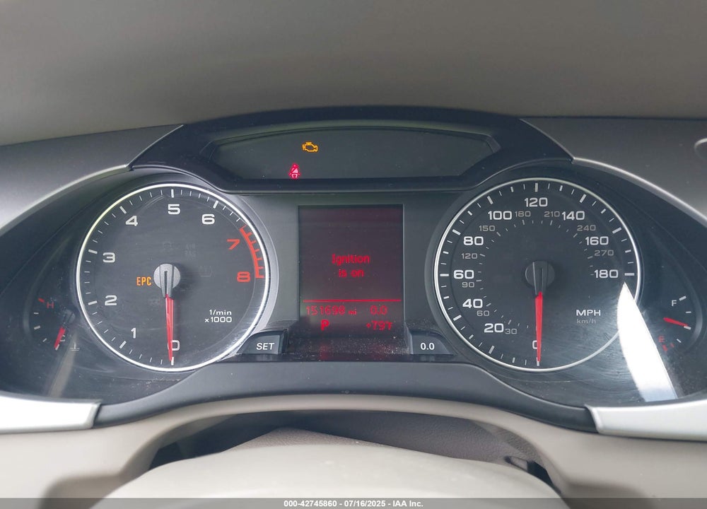 2011 AUDI A4 VIN: WAUWFAFL8BA122423