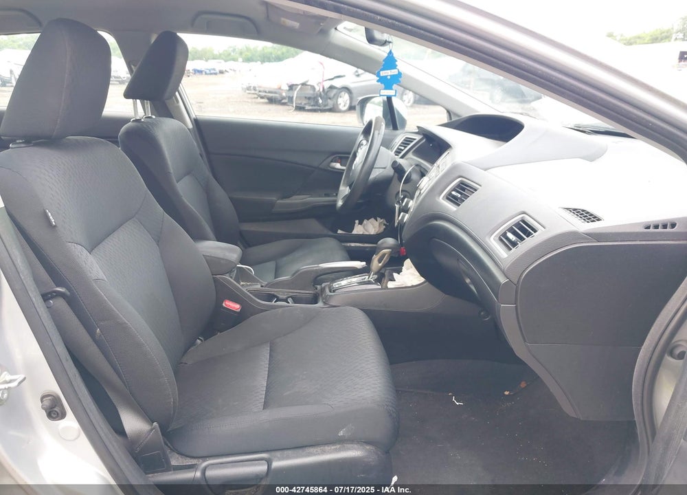 2015 HONDA CIVIC VIN: 2HGFB2F57FH554127
