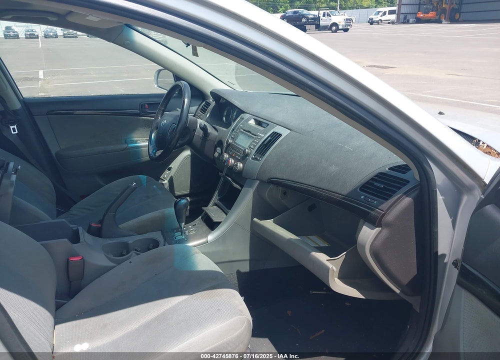 2009 HYUNDAI SONATA VIN: 5NPET46F29H436025