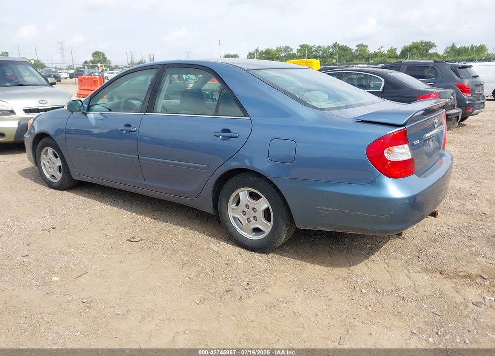 2002 TOYOTA CAMRY LE VIN: 4T1BE32K72U565993