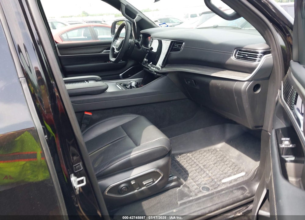 2024 JEEP WAGONEER VIN: 1C4SJRBP2RS177784