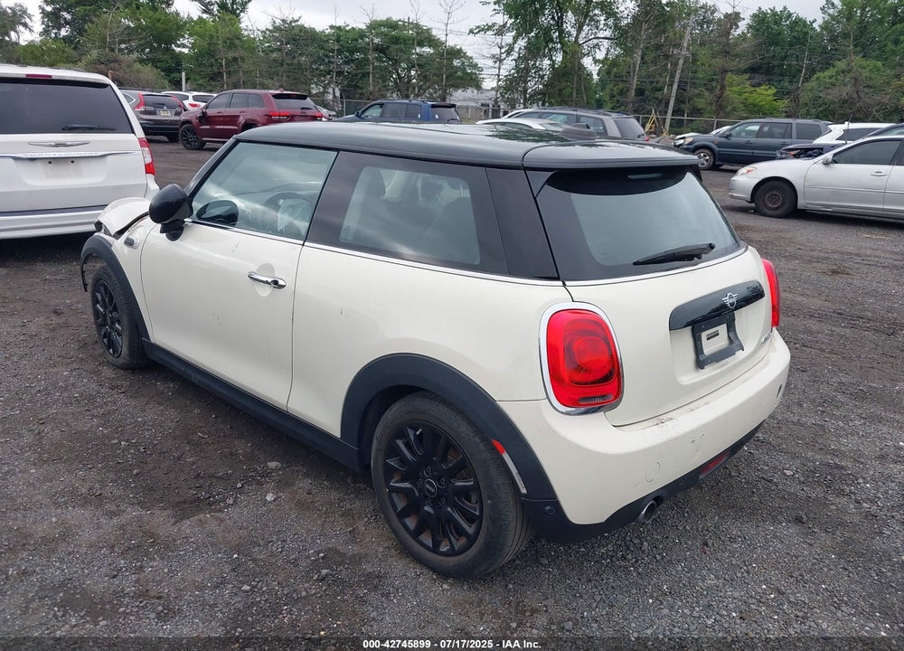 2019 MINI COOPER VIN: WMWXP5C58K2H29952