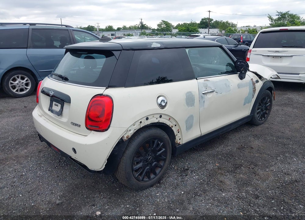2019 MINI COOPER VIN: WMWXP5C58K2H29952