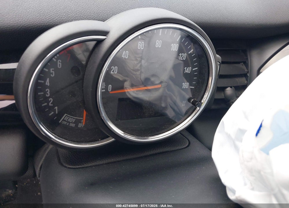 2019 MINI COOPER VIN: WMWXP5C58K2H29952