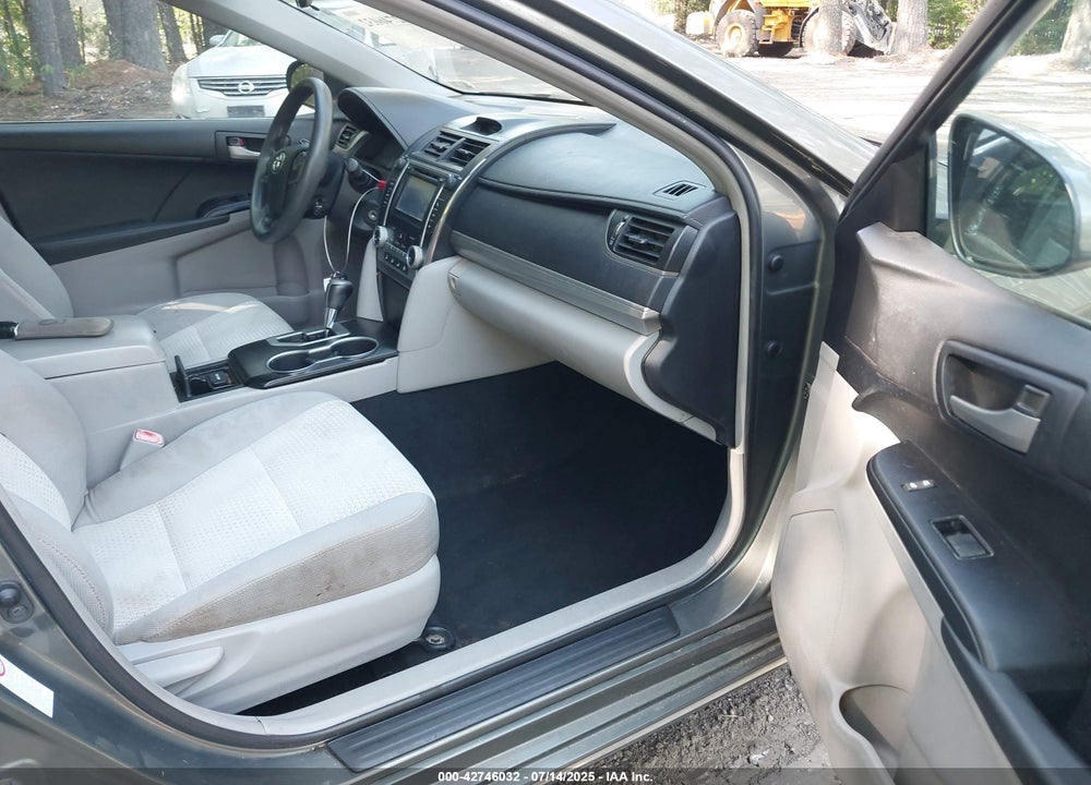 2012 TOYOTA CAMRY VIN: 4T1BF1FK8CU521370