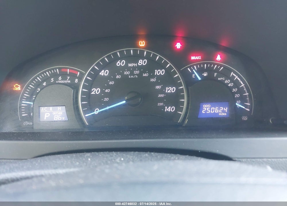 2012 TOYOTA CAMRY VIN: 4T1BF1FK8CU521370