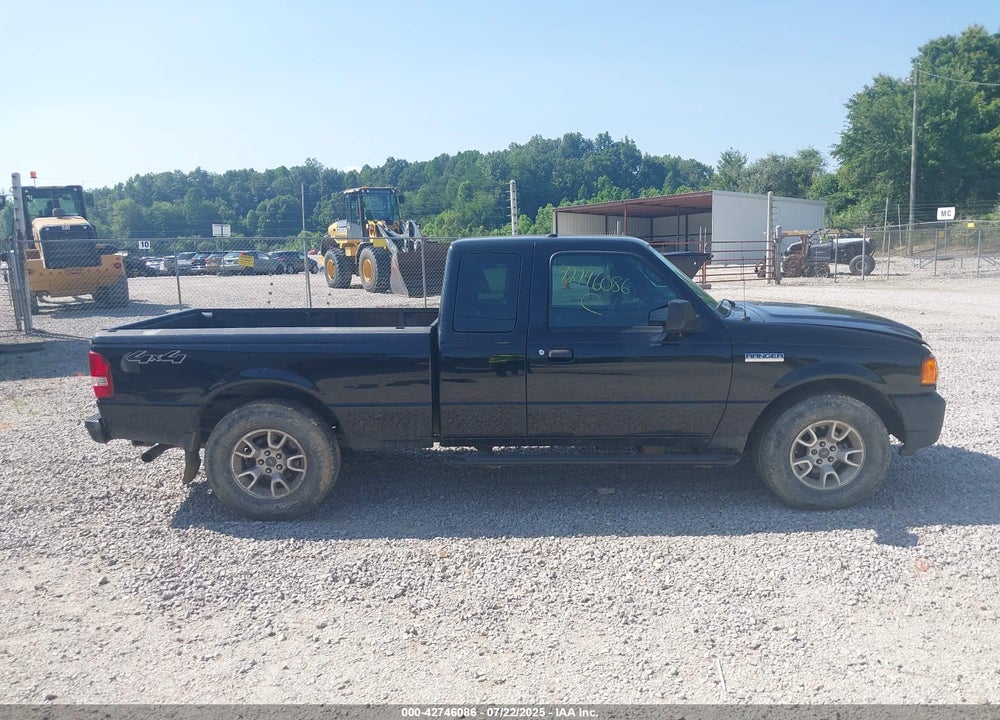 2011 FORD RANGER VIN: 1FTLR4FE1BPB14483