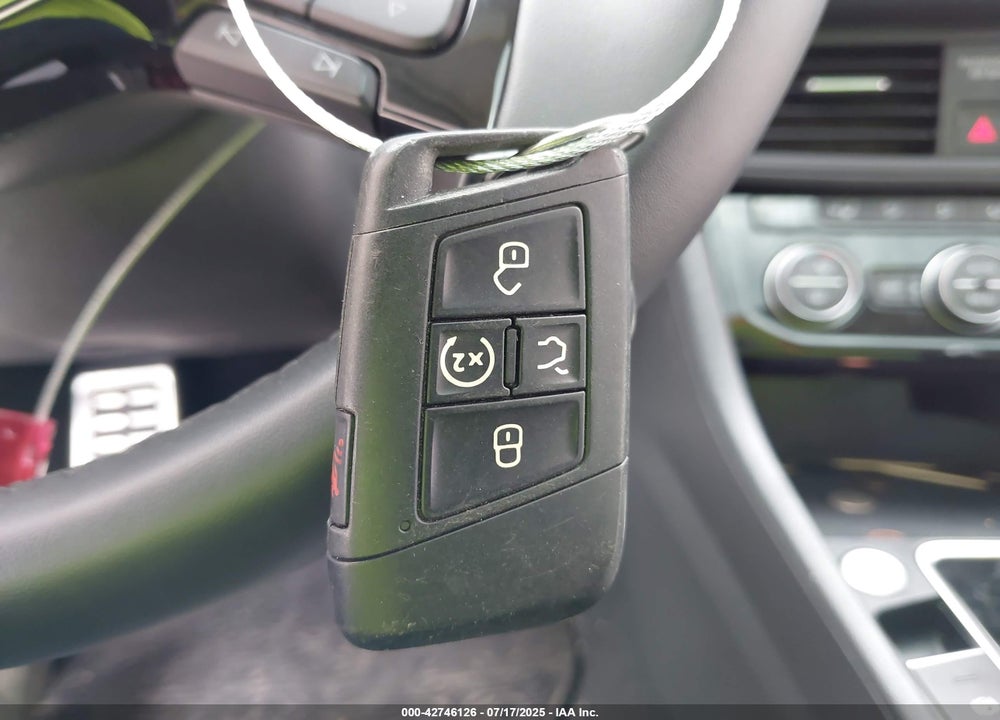 2020 VOLKSWAGEN JETTA VIN: 3VWC57BU7LM083772