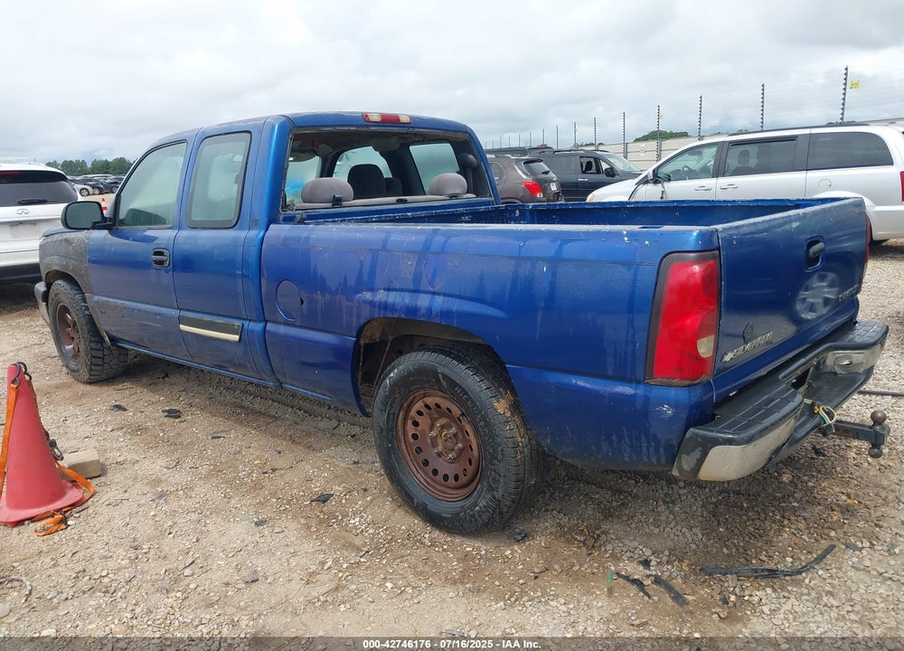 2004 CHEVROLET SILVERADO 1500 LS VIN: 2GCEC19V541146390