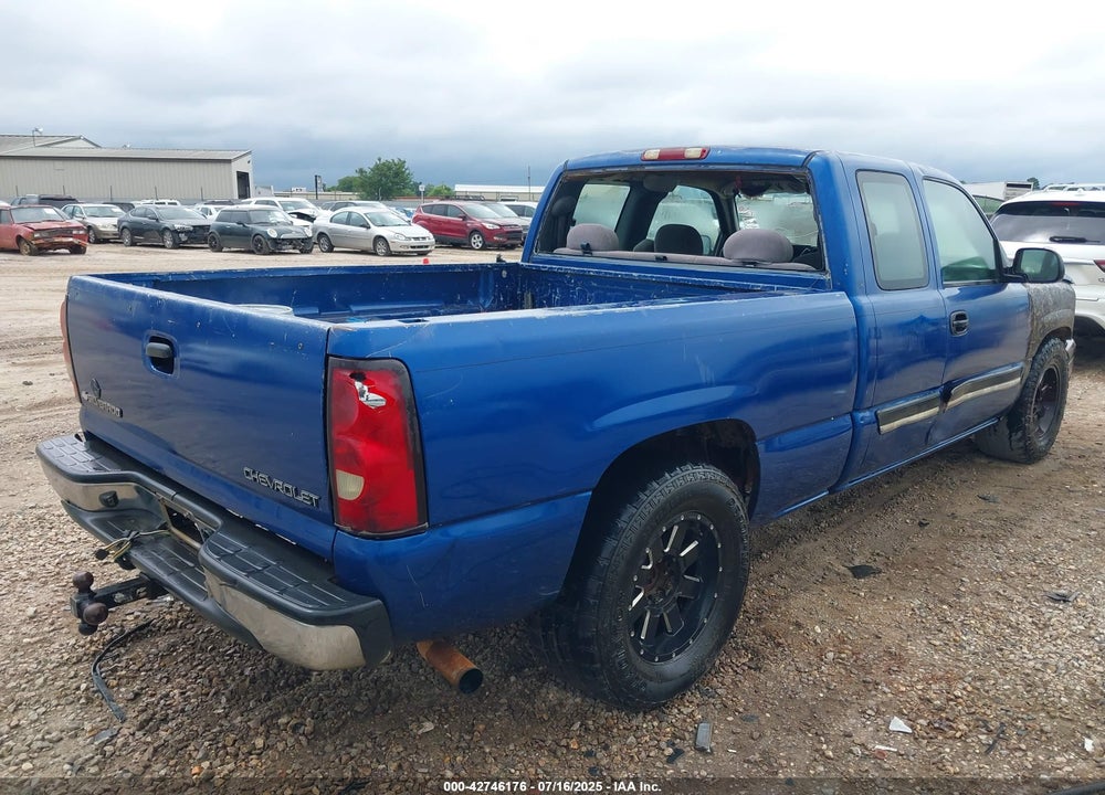 2004 CHEVROLET SILVERADO 1500 LS VIN: 2GCEC19V541146390