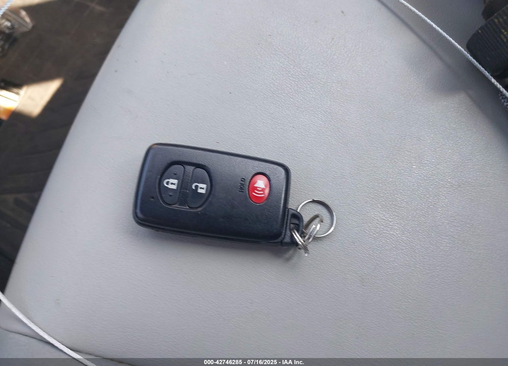 2012 TOYOTA PRIUS V FIVE VIN: JTDZN3EU6C3185471