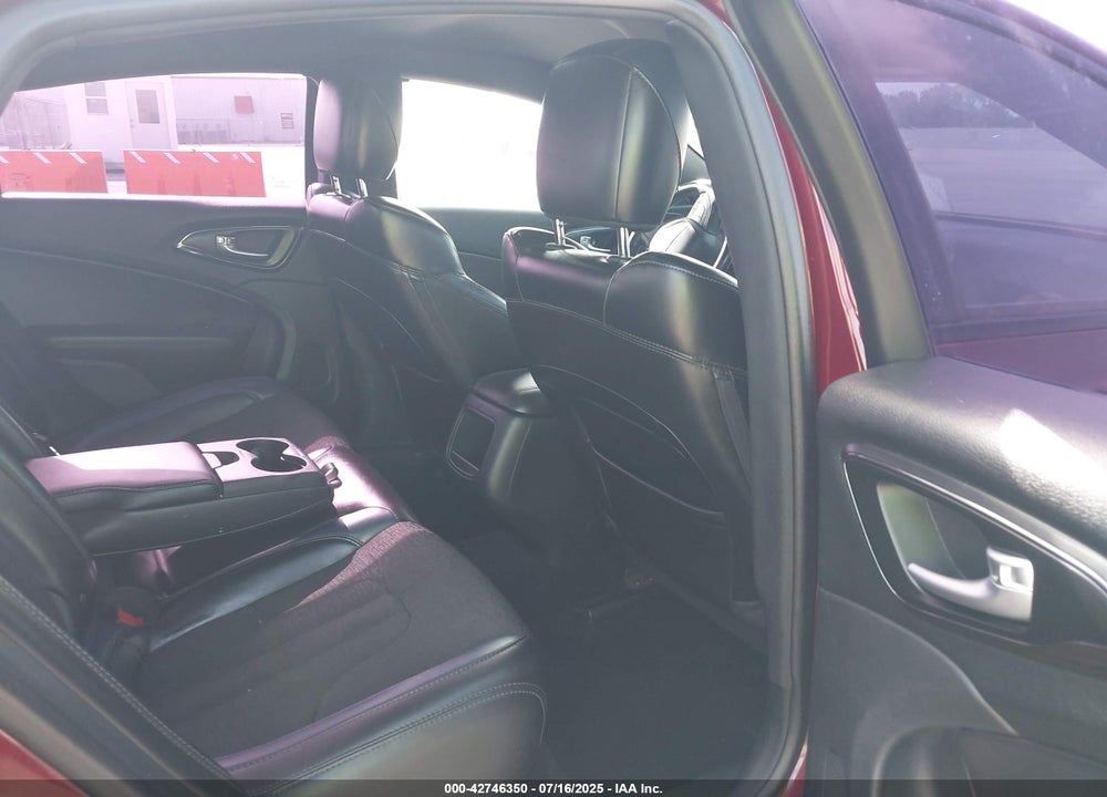 2016 CHRYSLER 200 VIN: 1C3CCCBB6GN180106