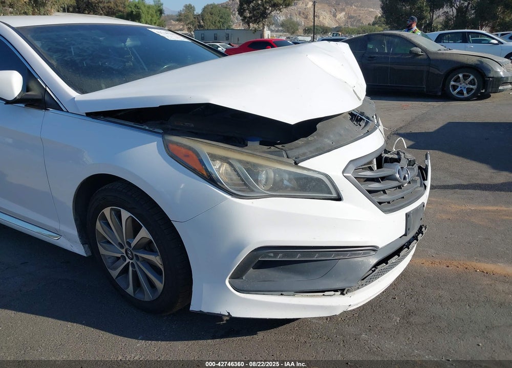2016 HYUNDAI SONATA SPORT VIN: 5NPE34AF7GH263977