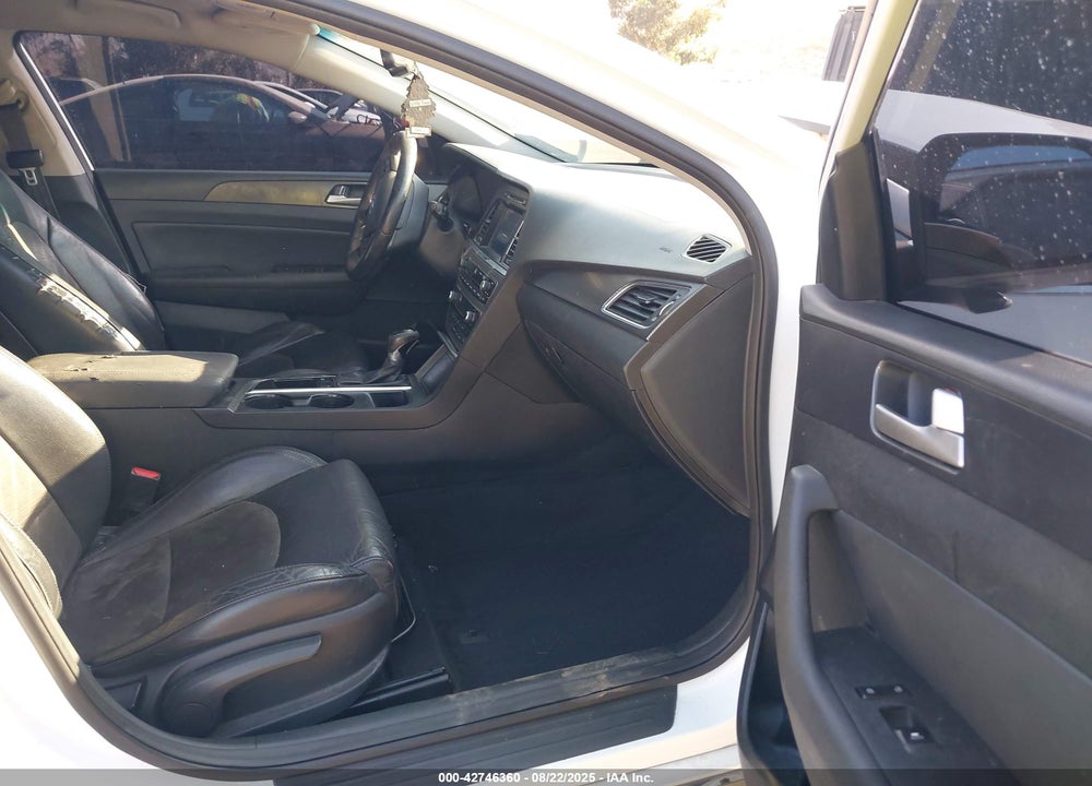 2016 HYUNDAI SONATA SPORT VIN: 5NPE34AF7GH263977