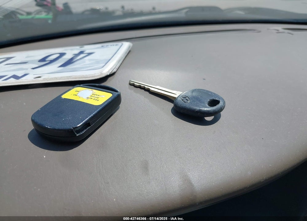 2004 HYUNDAI SONATA GLS/LX VIN: KMHWF35H34A003480