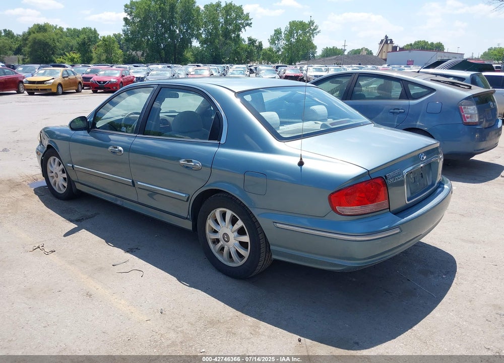 2004 HYUNDAI SONATA GLS/LX VIN: KMHWF35H34A003480