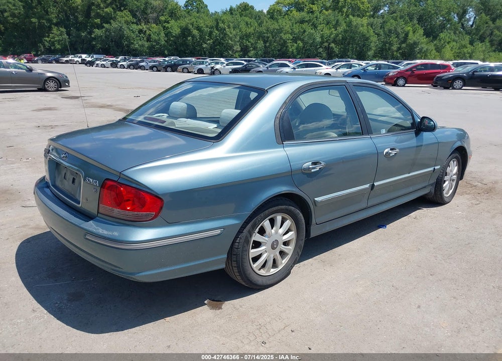 2004 HYUNDAI SONATA GLS/LX VIN: KMHWF35H34A003480
