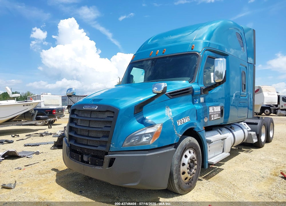 2018 FREIGHTLINER NEW CASCADIA 126 VIN: 3AKJHHDR6JSJR0842
