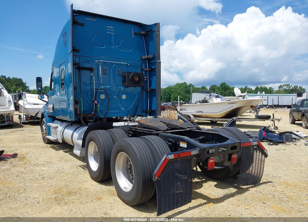 2018 FREIGHTLINER NEW CASCADIA 126 VIN: 3AKJHHDR6JSJR0842