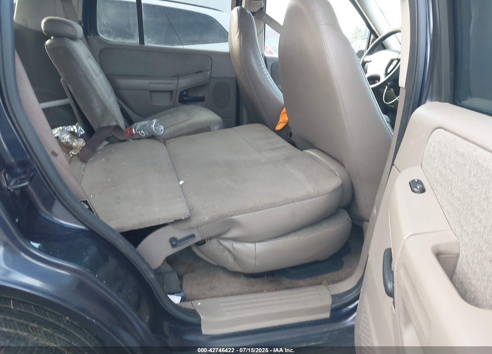 2002 FORD EXPLORER XLS VIN: 1FMZU62E12ZC04436