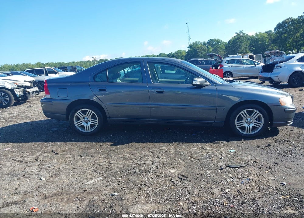 2008 VOLVO S60 2.5T VIN: YV1RS592482688341