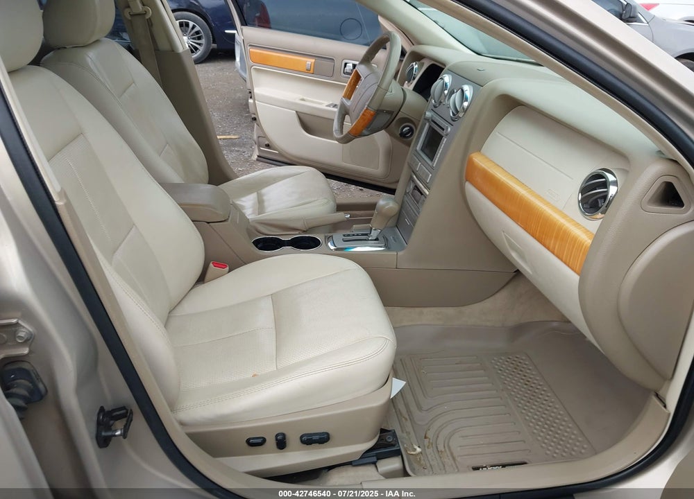 2008 LINCOLN MKZ VIN: 3LNHM26T28R651061