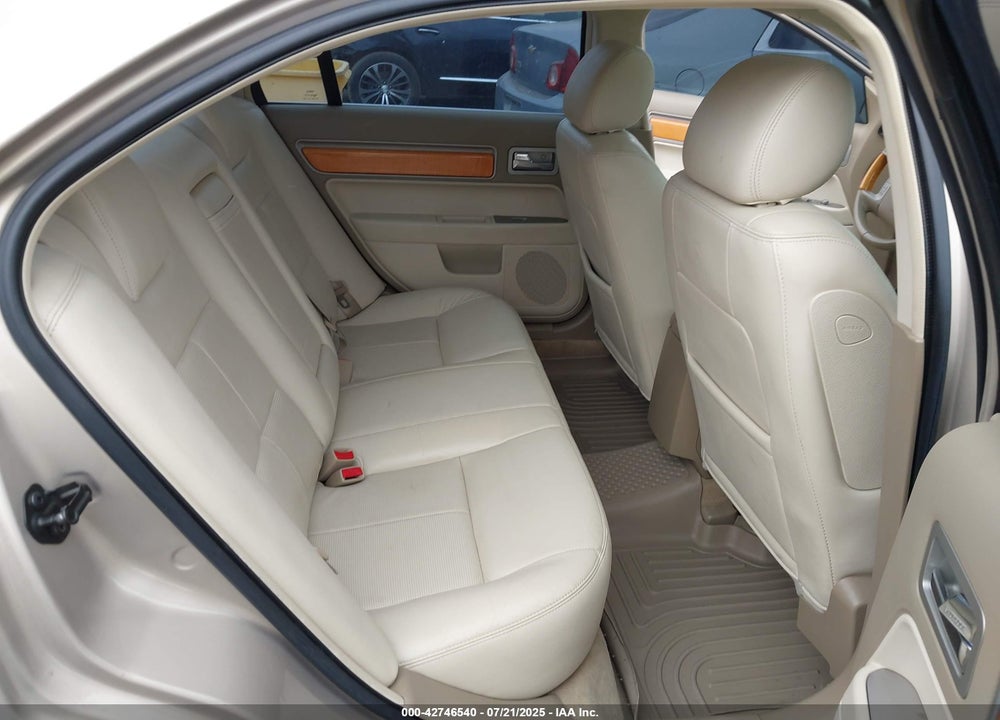 2008 LINCOLN MKZ VIN: 3LNHM26T28R651061