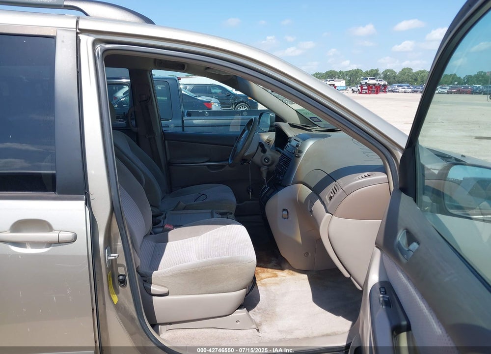 2006 TOYOTA SIENNA LE VIN: 5TDZA23C56S456118
