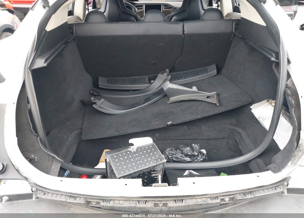 2013 TESLA MODEL S VIN: 5YJSA1CN1DFP07344