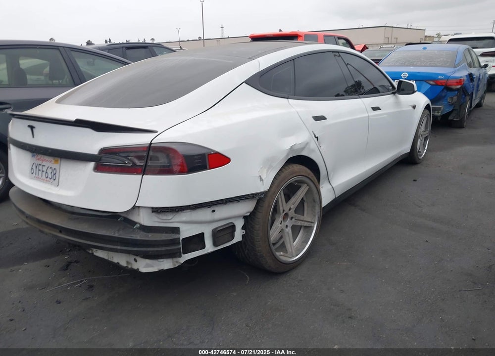 2013 TESLA MODEL S VIN: 5YJSA1CN1DFP07344