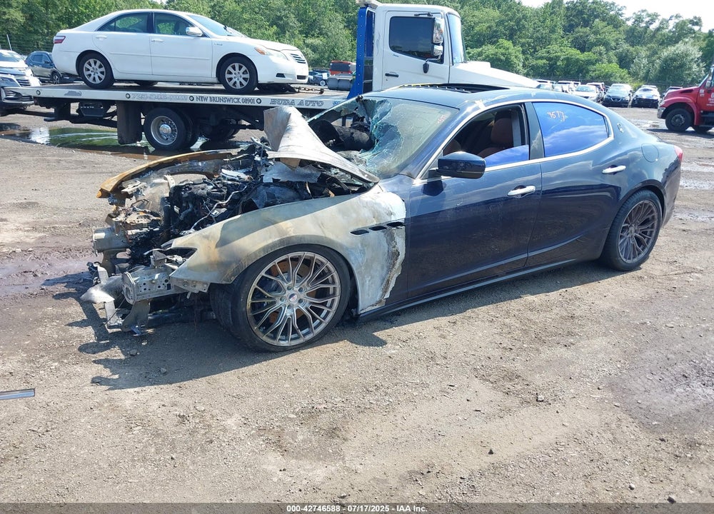 2021 MASERATI GHIBLI S Q4 VIN: ZAM57YTA8M1369138