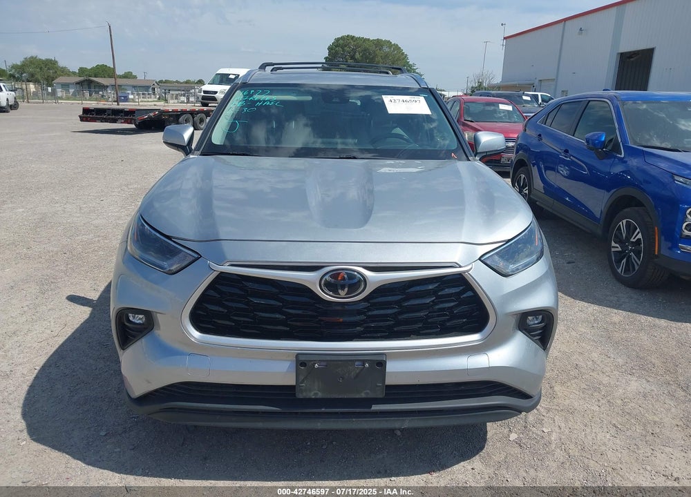 2021 TOYOTA HIGHLANDER VIN: 5TDGZRAH5MS085711