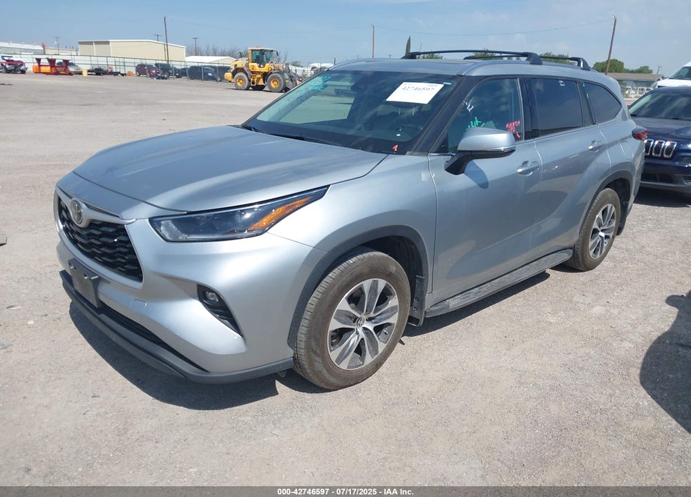 2021 TOYOTA HIGHLANDER VIN: 5TDGZRAH5MS085711