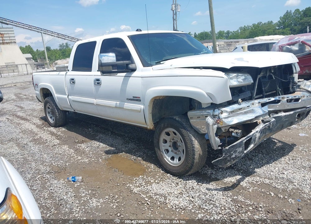 2005 CHEVROLET SILVERADO 2500HD LT VIN: 1GCHK23285F967353
