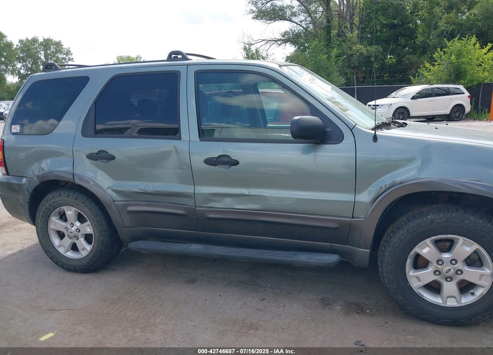 2006 FORD ESCAPE VIN: 1FMYU93146KB34745