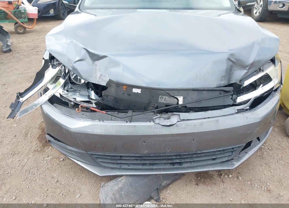 2011 VOLKSWAGEN JETTA VIN: 3VWDZ7AJ9BM325475