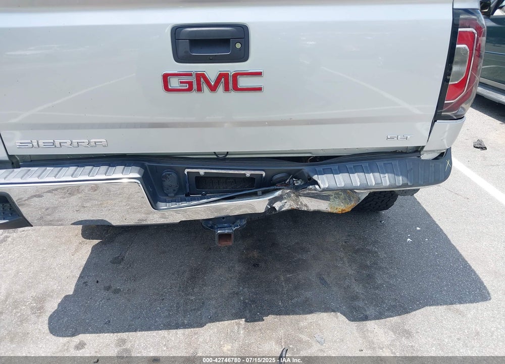 2018 GMC SIERRA 1500 SLT VIN: 3GTU2NEC8JG170602