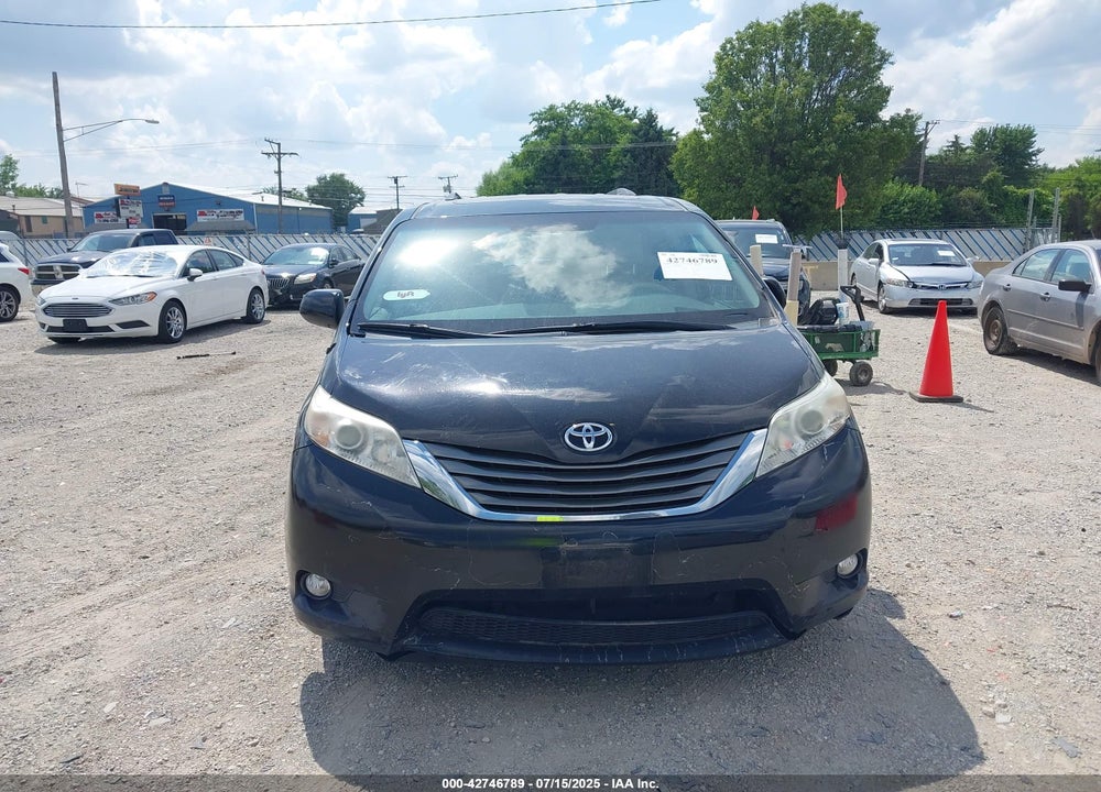 2014 TOYOTA SIENNA VIN: 5TDYK3DC2ES466214