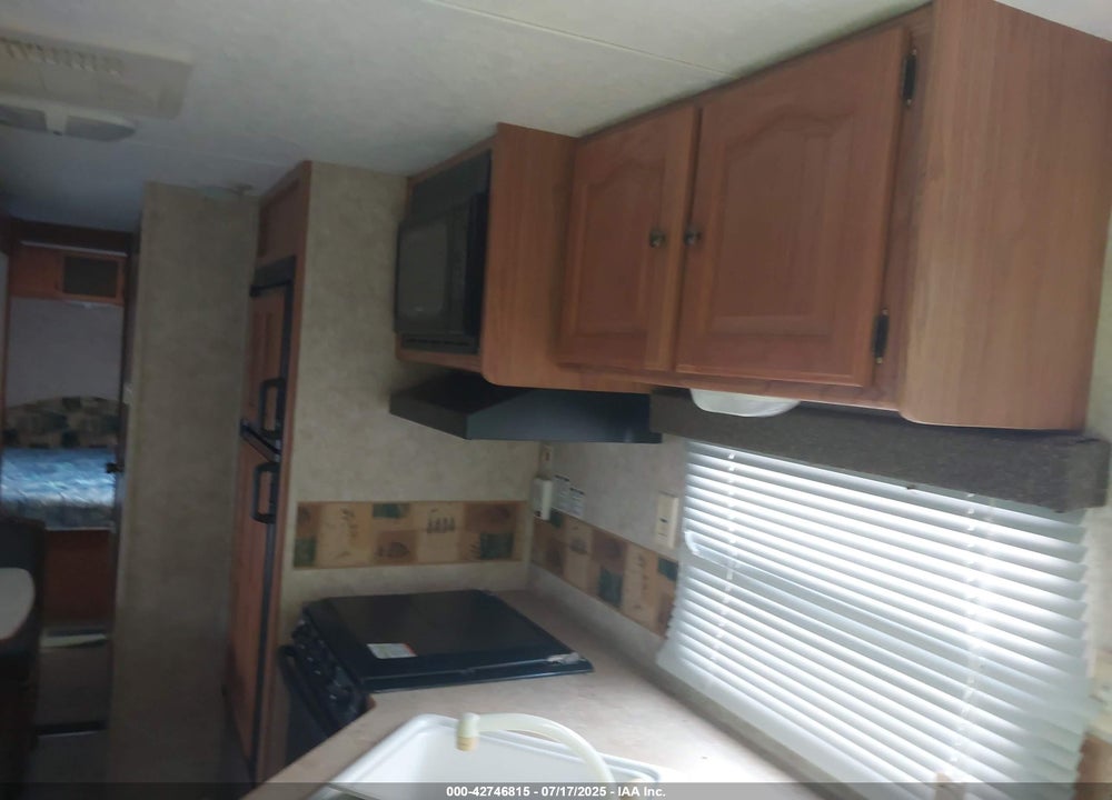 2007 KEYSTONE SPRINGDALE 266 VIN: 4YDT2662473106640