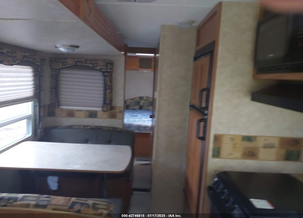 2007 KEYSTONE SPRINGDALE 266 VIN: 4YDT2662473106640