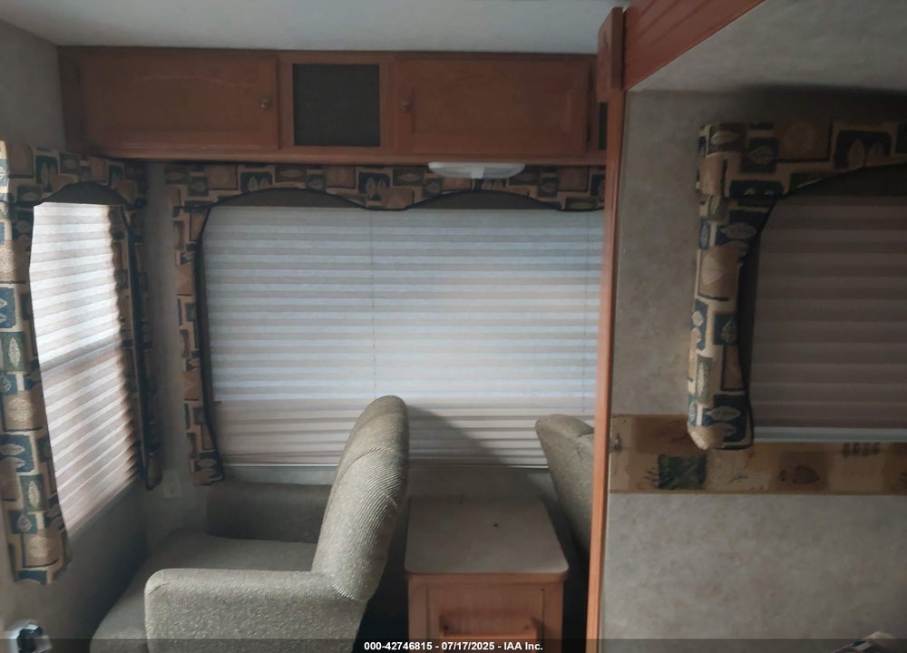 2007 KEYSTONE SPRINGDALE 266 VIN: 4YDT2662473106640
