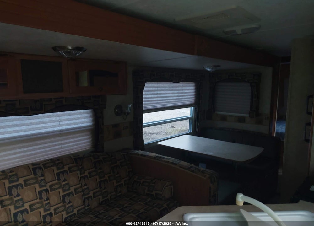 2007 KEYSTONE SPRINGDALE 266 VIN: 4YDT2662473106640
