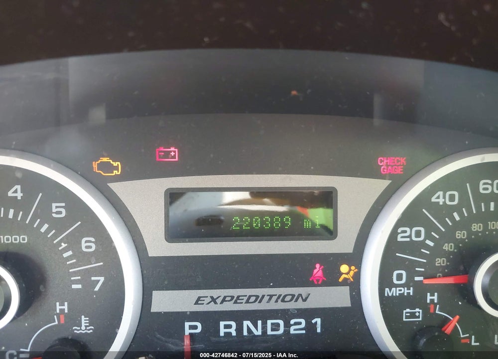 2005 FORD EXPEDITION EDDIE BAUER/KING RANCH VIN: 1FMPU17525LA11027